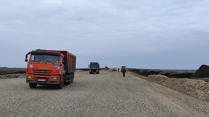 На строящемся обходе Спасска в Пензенской области продолжаются работы по возведению развязок и мостов через реки Студенец и Шелдаис