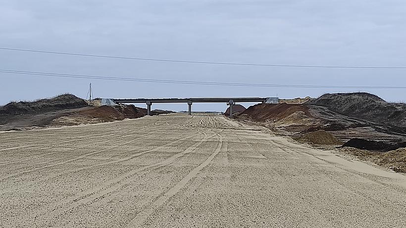 На строящемся обходе Спасска в Пензенской области продолжаются работы по возведению развязок и мостов через реки Студенец и Шелдаис