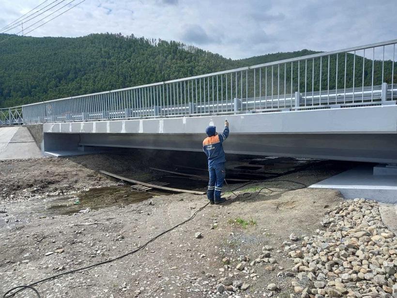 Мост через реку Малая Похабиха на 108 км трассы Р-258 «Байкал» готовят к сдаче в эксплуатацию после реконструкции