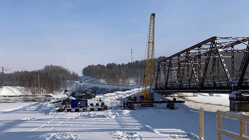 Сотрудники компании «ГЕО-ПРОЕКТ» приняли участие в выездном совещании по реконструкции моста через р. Переемная на трассе Р-258 «Байкал»