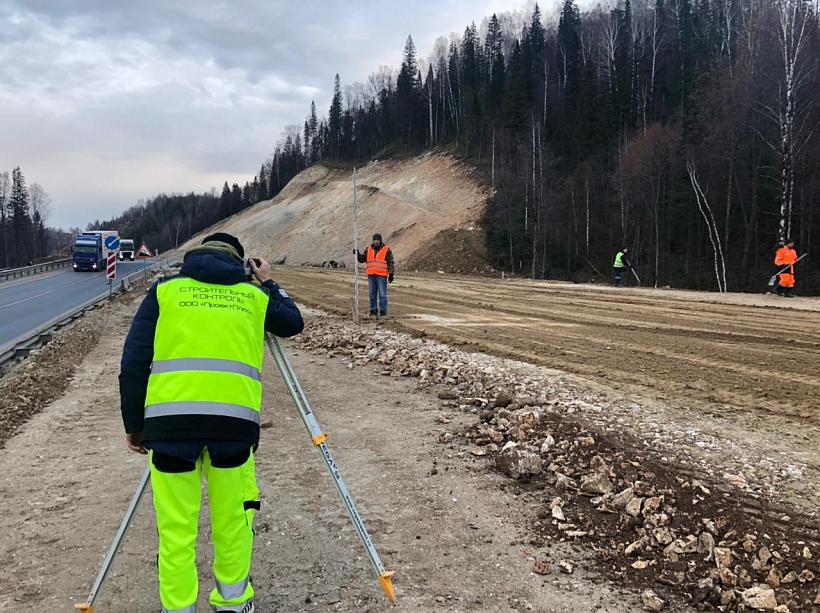 Продолжается масштабная реконструкция трассы М-5 «Урал» на участке с 1564 по 1609 км, расположенном вблизи границы Челябинской области и Республики Башкортостан