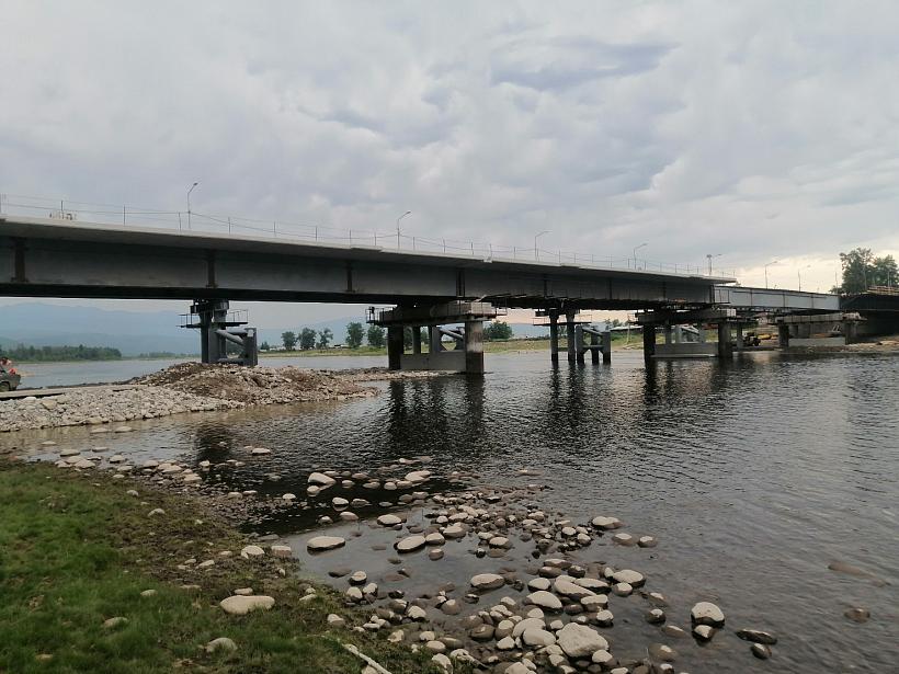 Капитальный ремонт моста через реку Зун-Мурино на 65 км автомобильной дороги А-333 в Республике Бурятия близится к завершению
